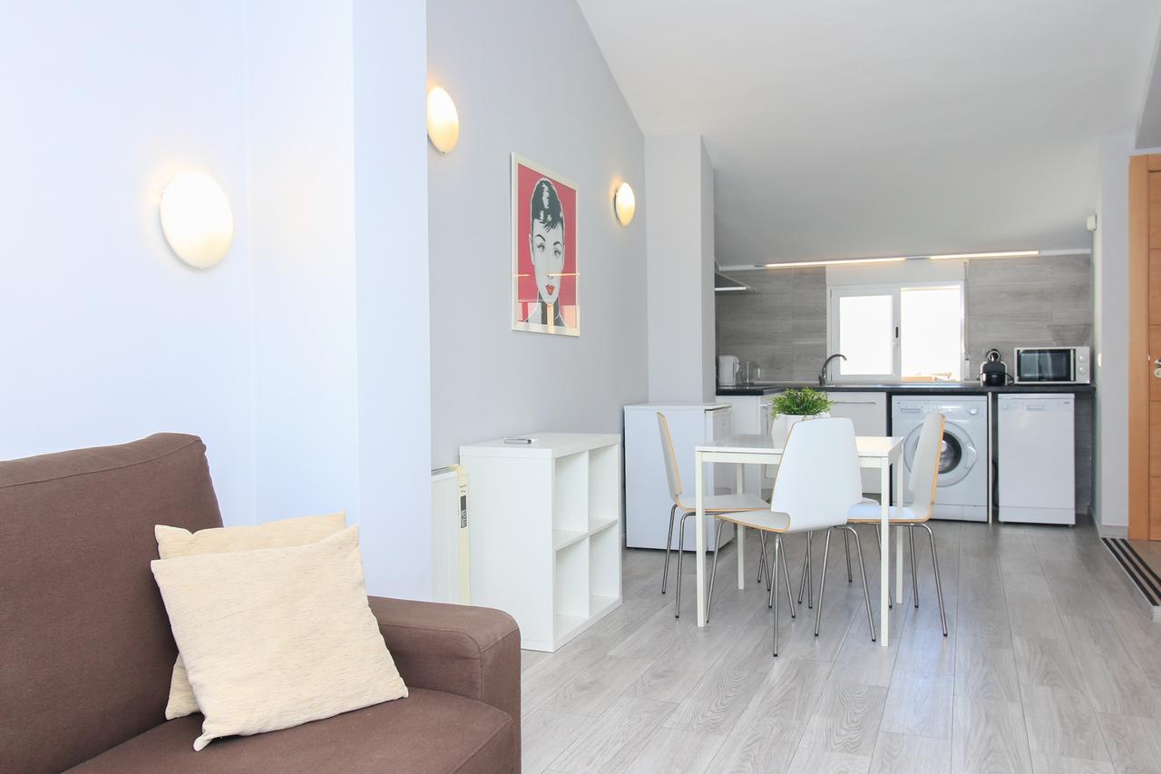 Bet Apartments - Tramontana Apartments Valencia Buitenkant foto