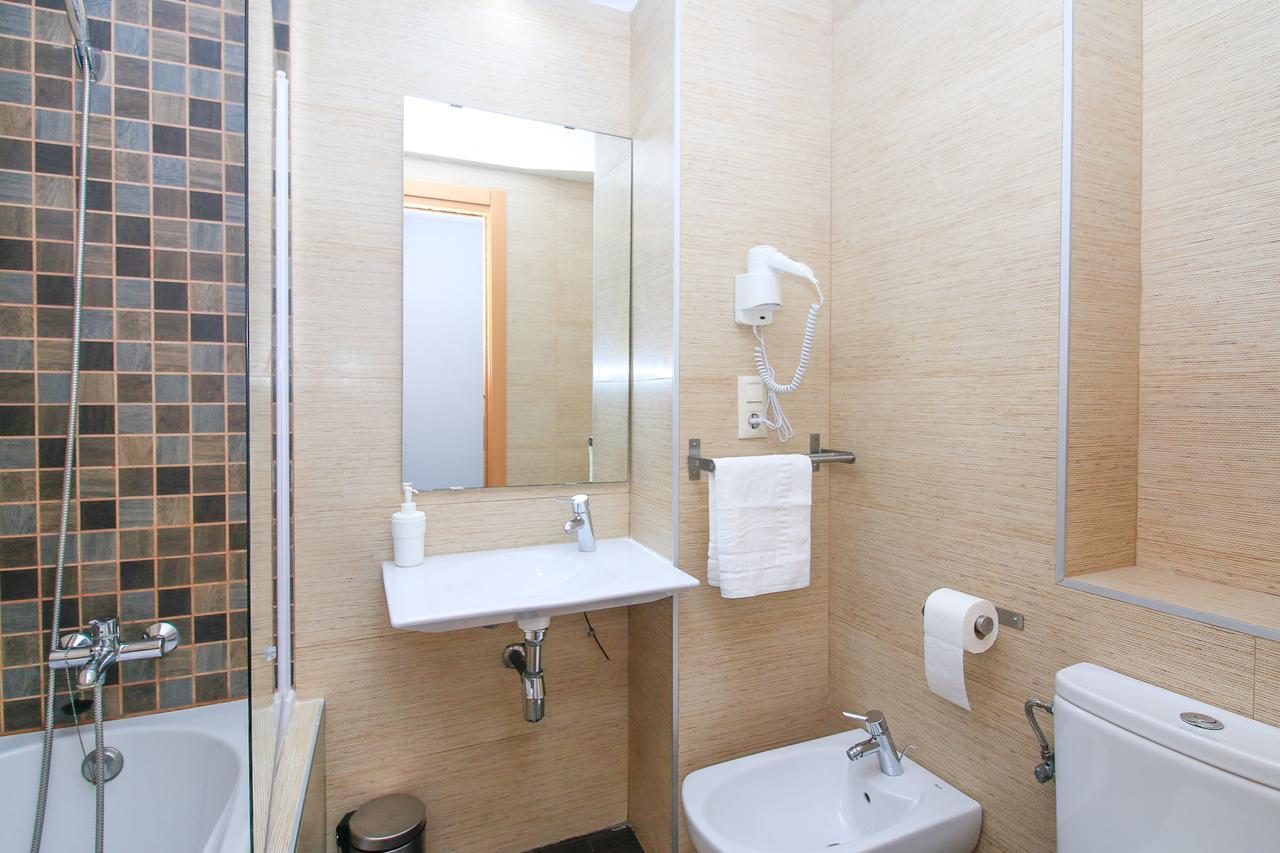 Bet Apartments - Tramontana Apartments Valencia Buitenkant foto