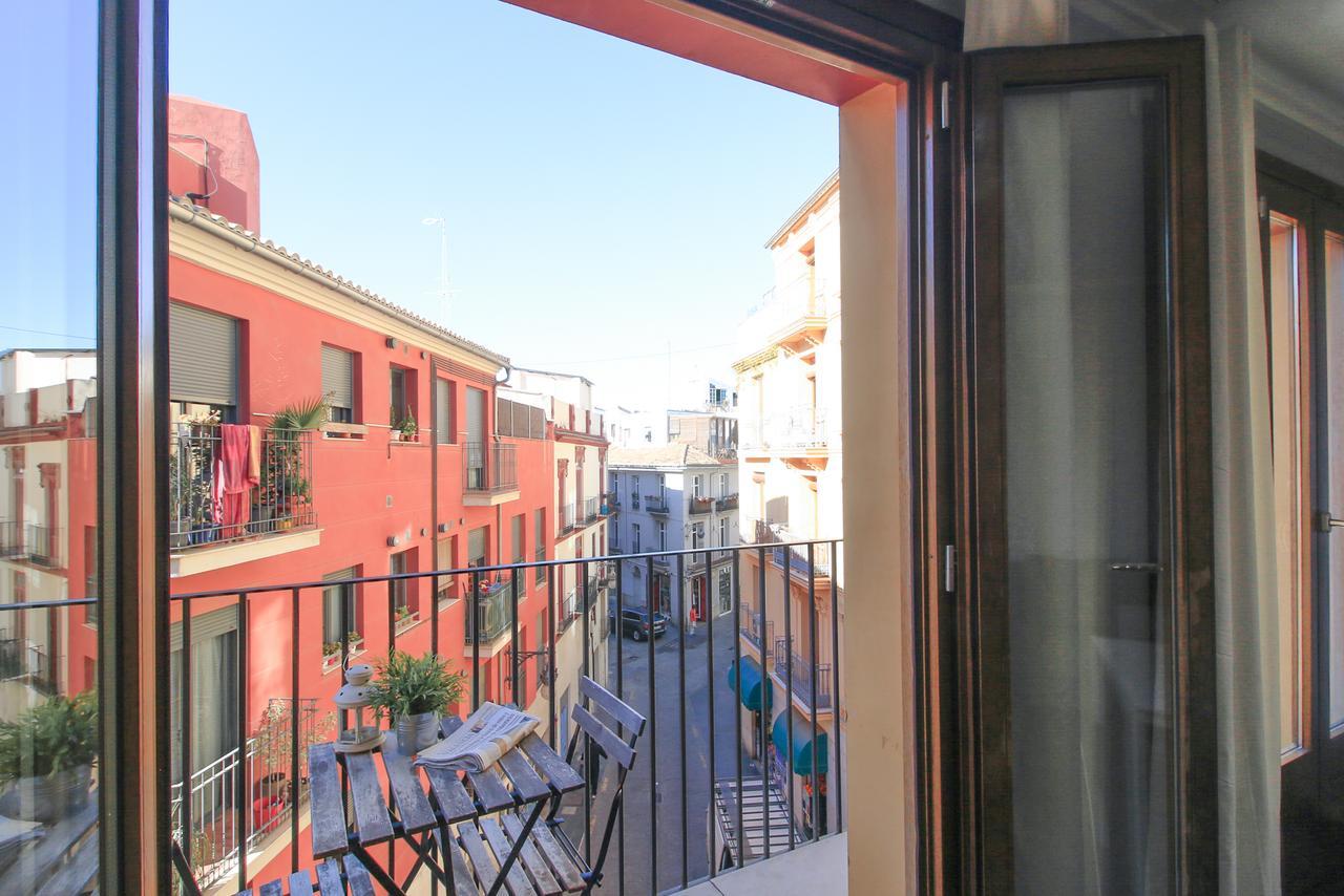 Bet Apartments - Tramontana Apartments Valencia Buitenkant foto