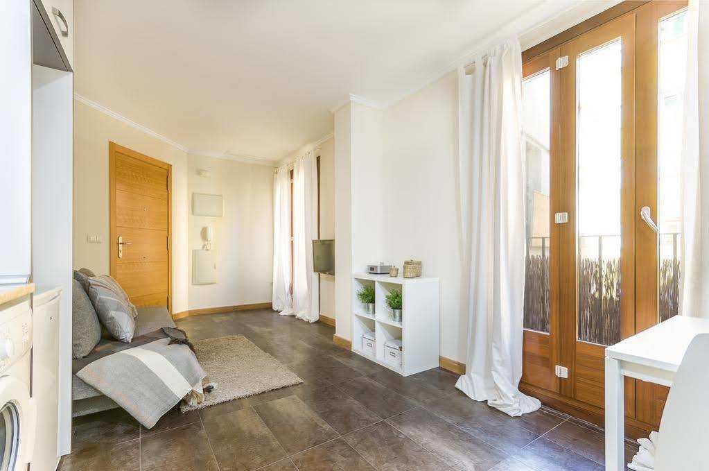Bet Apartments - Tramontana Apartments Valencia Buitenkant foto