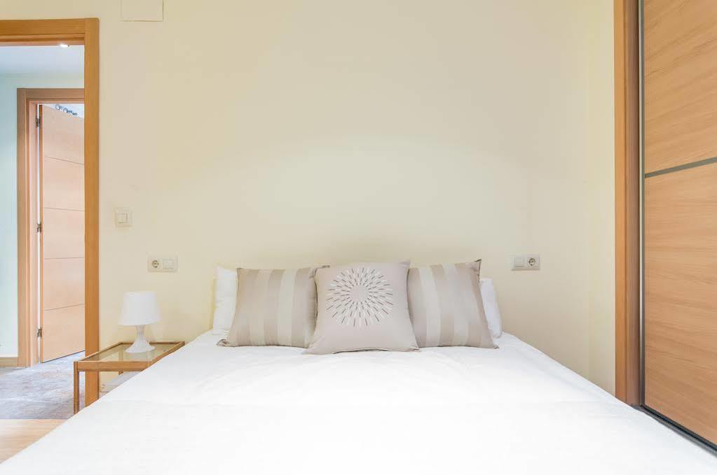 Bet Apartments - Tramontana Apartments Valencia Buitenkant foto